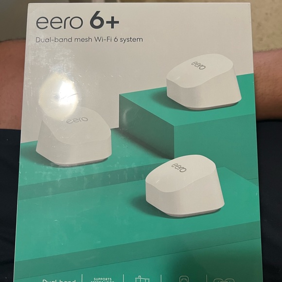 eero 6+ wifi 6 system - Picture 2 of 3